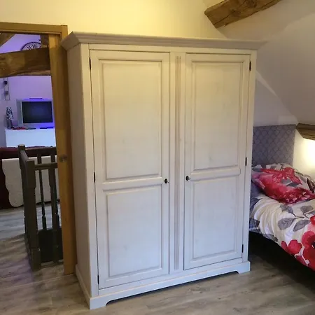 Tez' Hotes Montreuil-sur-Thérain